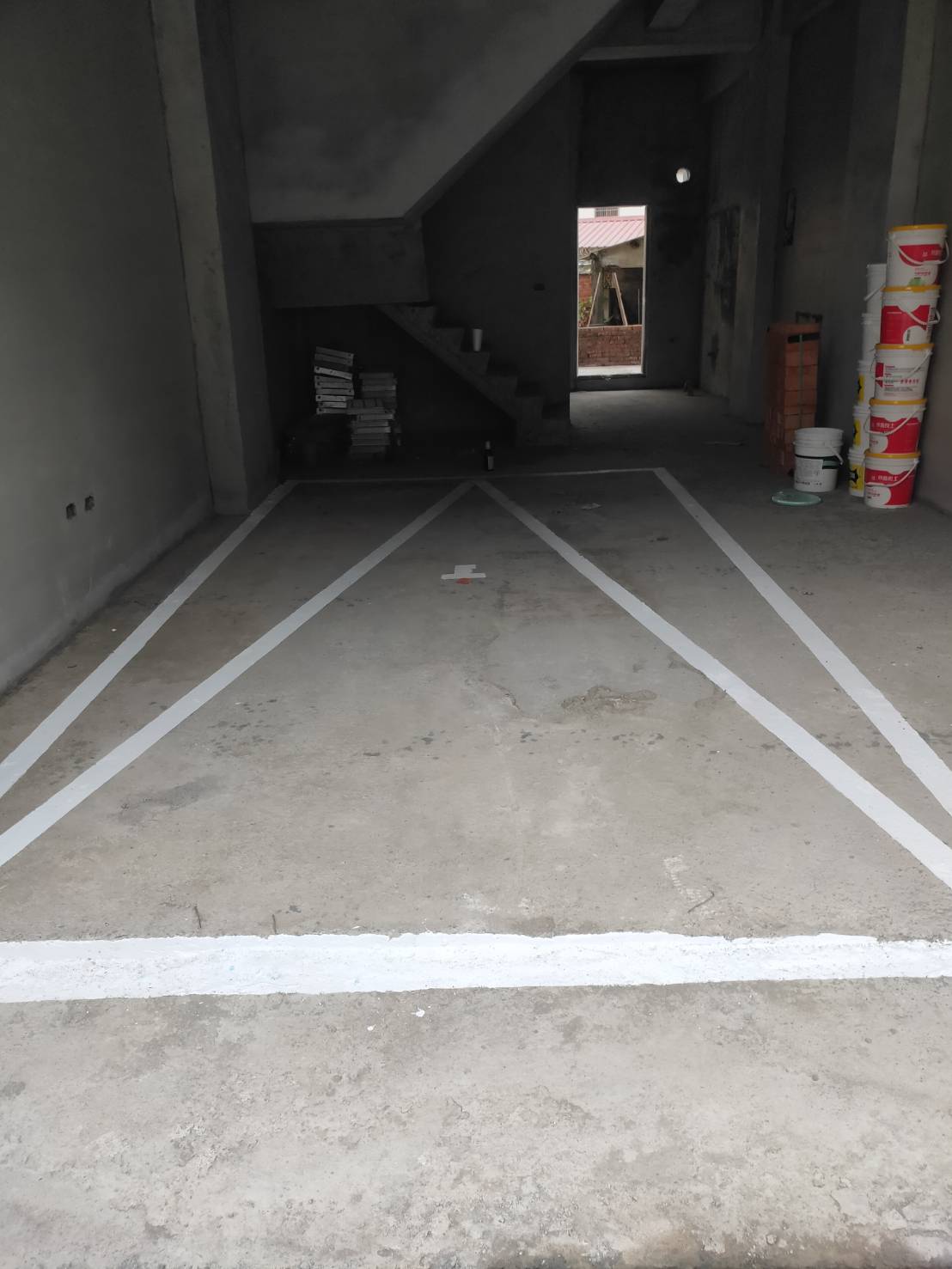 台南停車場油漆工程